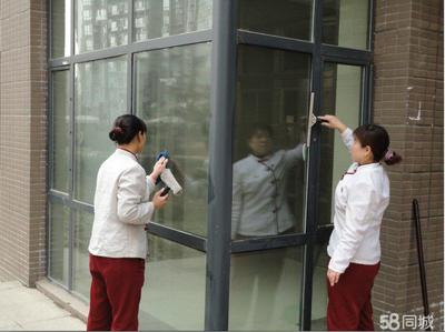 樓宇建筑學校高空清洗玻璃清洗提供高空玻璃清洗、紗窗清洗、家庭玻璃清洗、家庭玻璃清洗、家庭玻璃清洗、家庭玻璃清洗、家庭玻璃清洗、家庭玻璃清洗、家庭玻璃清洗服務